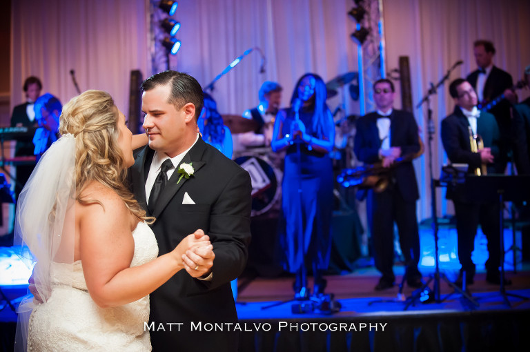 austin-wedding-photographer-montalvo