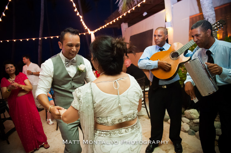 austin-wedding-photographer-montalvo