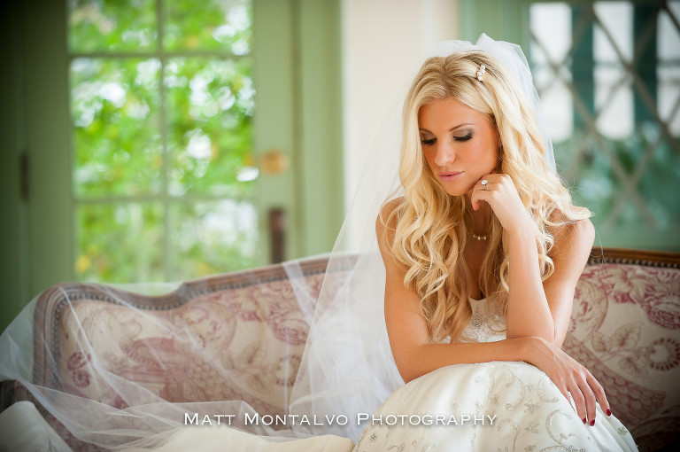 Laguna-Gloria-bridal-portraits