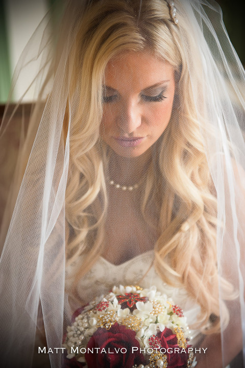 Laguna-Gloria-bridal-portraits