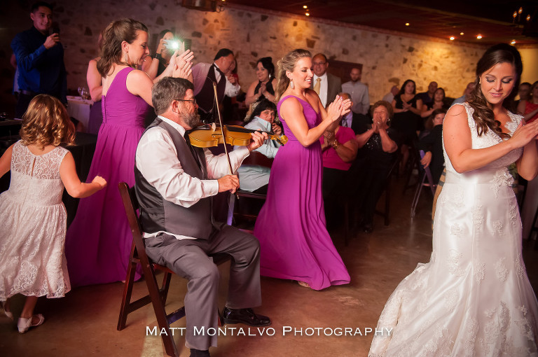 duchman-winery-wedding-photography-