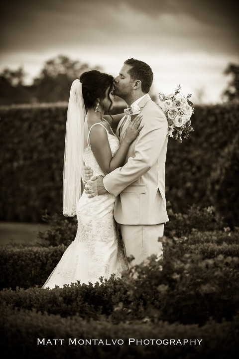 Gardens-at-cranesbury-view-wedding-photography