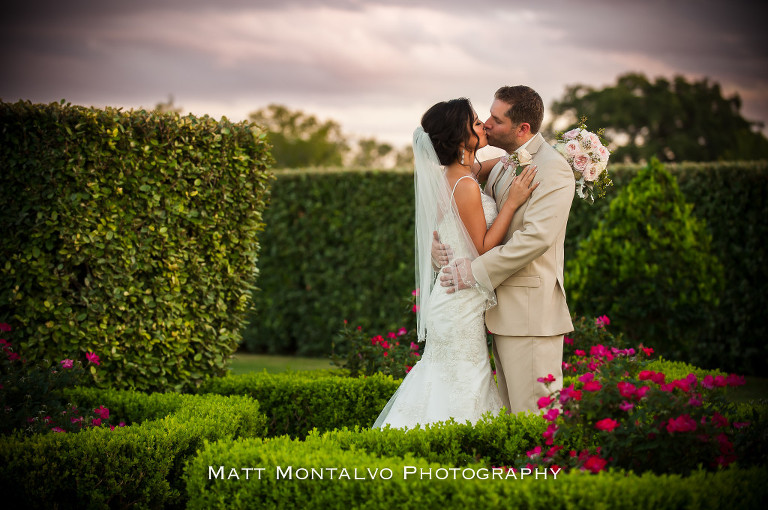 Gardens-at-cranesbury-view-wedding-photography