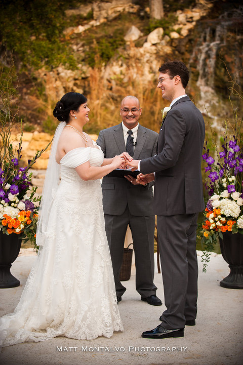 The-Lodge-at-Bridal-Veil-Falls-wedding-photography