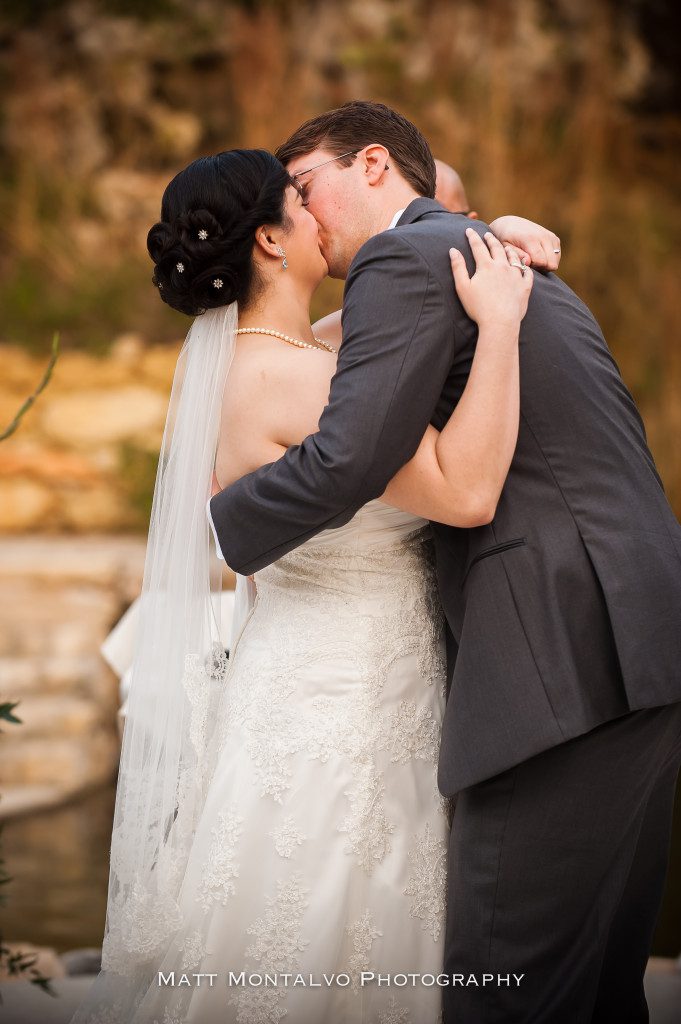 The-Lodge-at-Bridal-Veil-Falls-wedding-photography