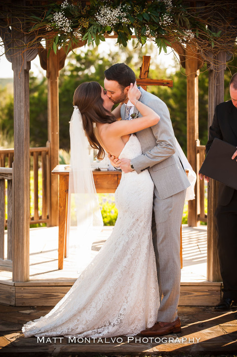 dripping-springs-wedding-photography