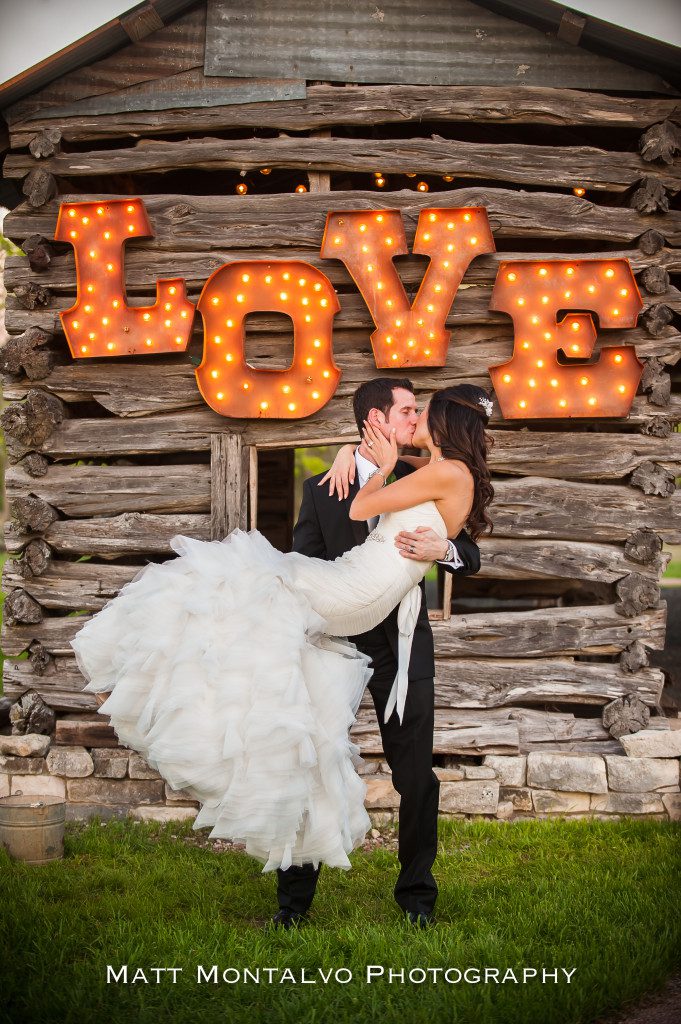 pecan-springs-ranch-wedding-photography