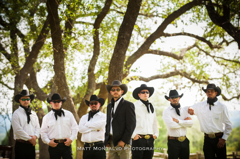inspiring oaks ranch wedding photography in Wimberly TX.