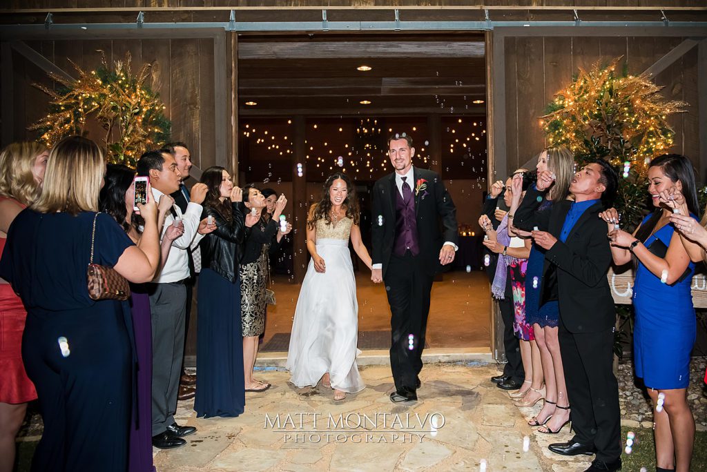 lone-oak-barn-wedding-photography-49