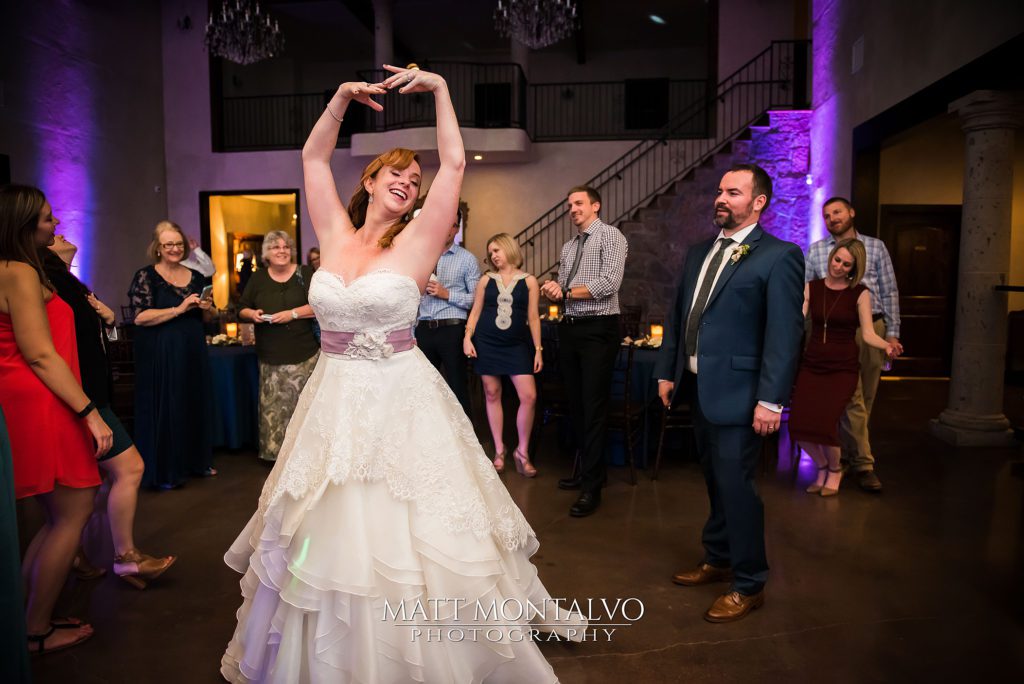 dripping springs wedding photographer